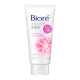 Очищающий скраб для умывания "Biore - Scrub" KAO, 130 гр.